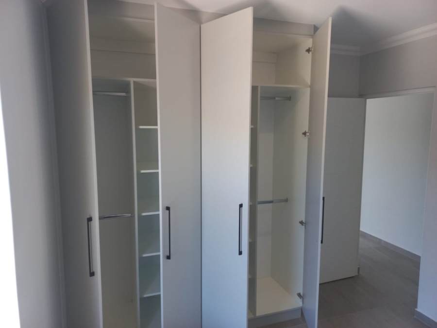 1 Bedroom Property for Sale in Table View Western Cape
